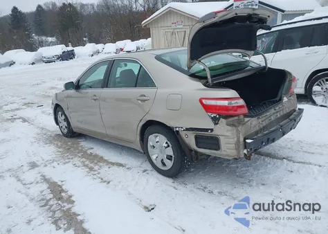 2007 Toyota Camry Le z USA, uszkodzony, nr VIN JTNBE46K973091929